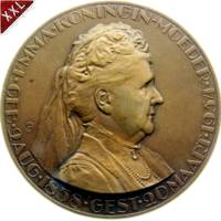  Medaille Emma zu Waldeck-Pyrmont Knigreich der Niederlande avers.jpg